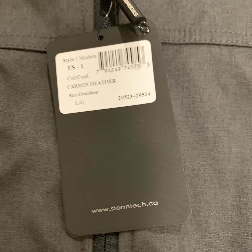 🆕 Storm tech Jacket - Picture 4 of 8
